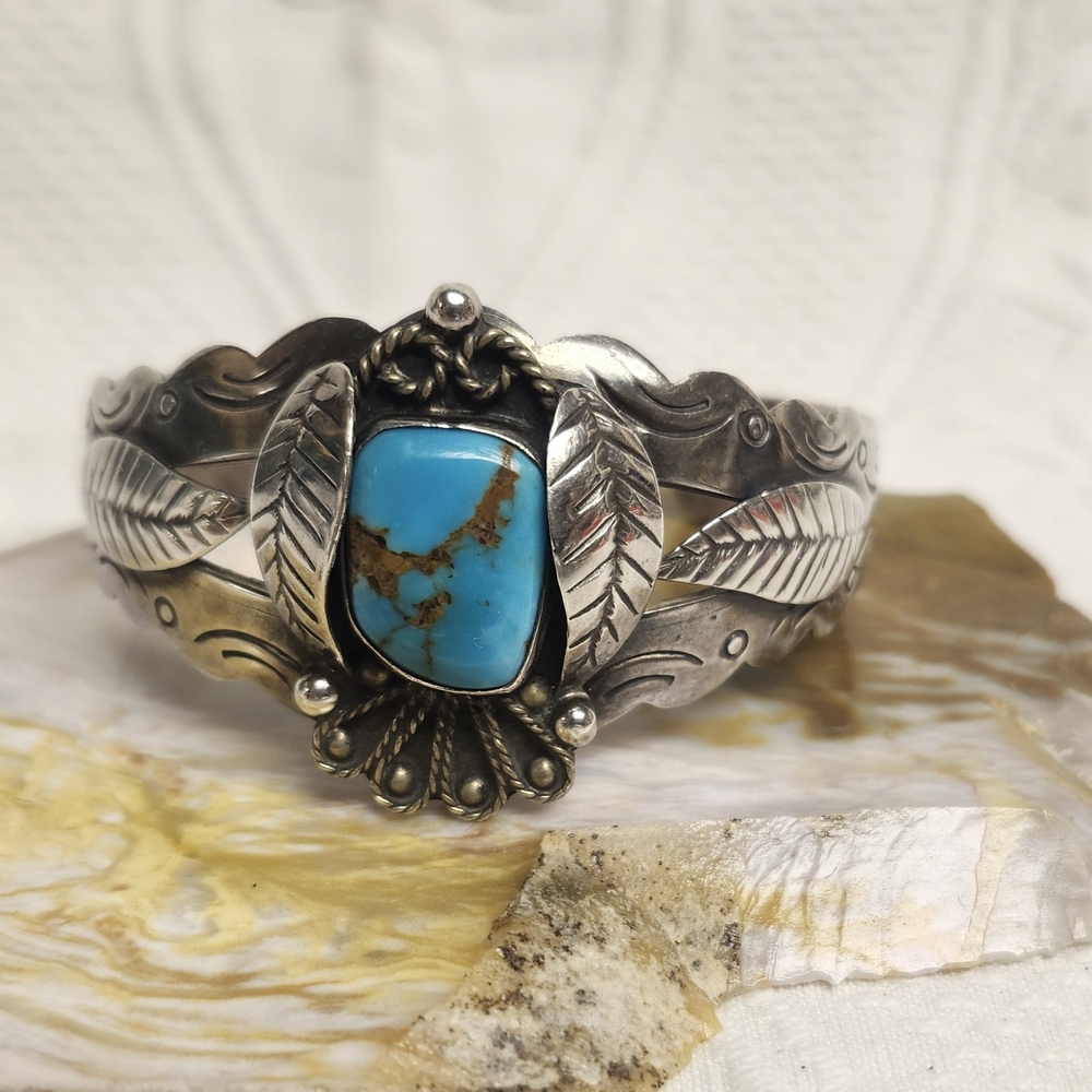 Sterling Silver and Turquoise Leaf Design Bracelet Taxco